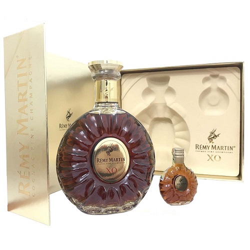 Hộp quà Remy Martin XO (2019)