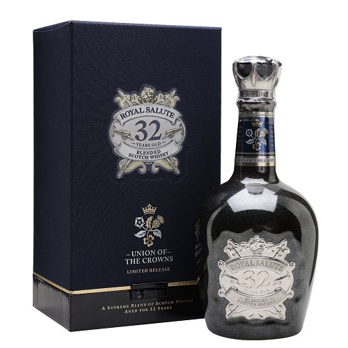 Rượu Whisky Chivas 32